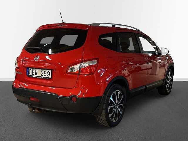 Nissan Qashqai+2